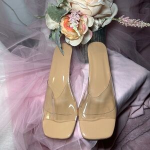 Chic Beige Women's Mules